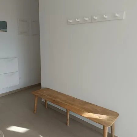 Apartment Seaside Serenity - Elegant With Stunning Sea Views