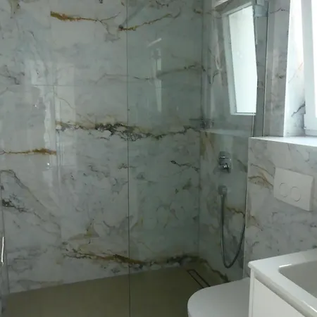 Seaside Serenity - Elegant With Stunning Sea Views * Zaboric