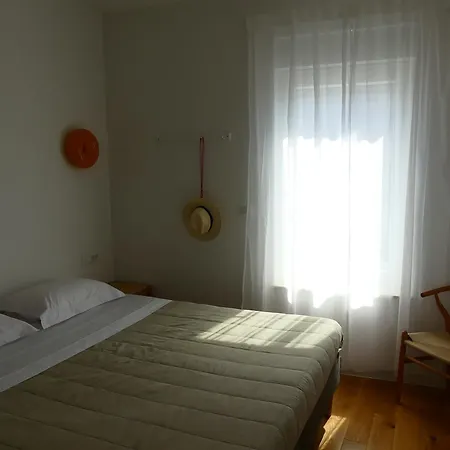 Apartment Seaside Serenity - Elegant With Stunning Sea Views Zaboric