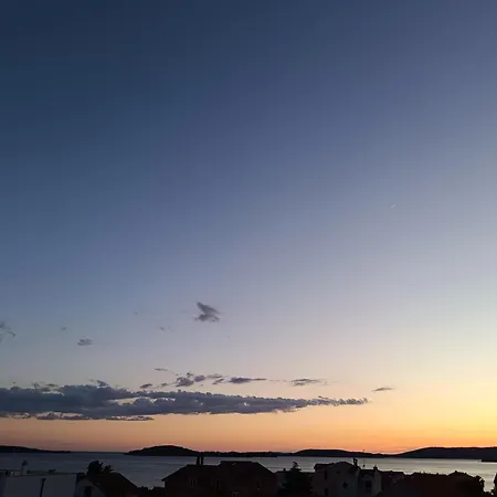 Seaside Serenity - Elegant With Stunning Sea Views Apartamento Zaboric