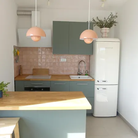 Apartment Seaside Serenity - Elegant With Stunning Sea Views