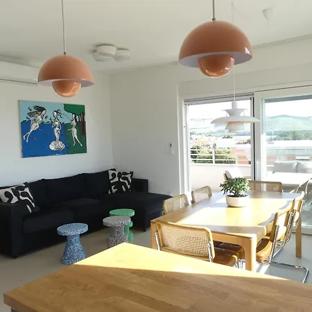 Lägenhet Seaside Serenity - Elegant With Stunning Sea Views Zaboric
