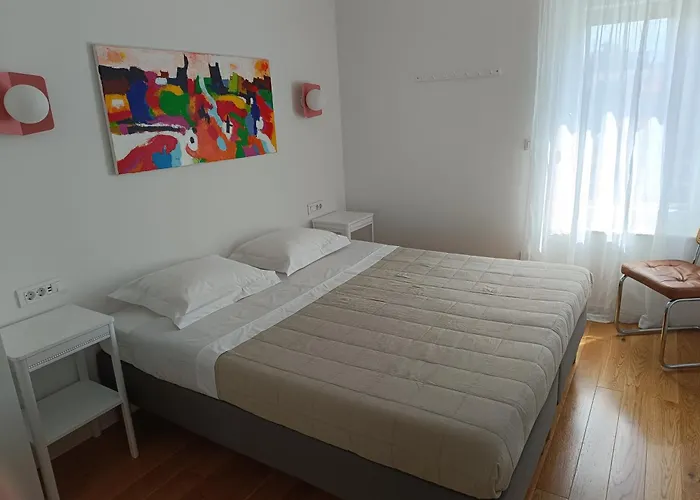 Seaside Serenity - Elegant With Stunning Sea Views Appartement *