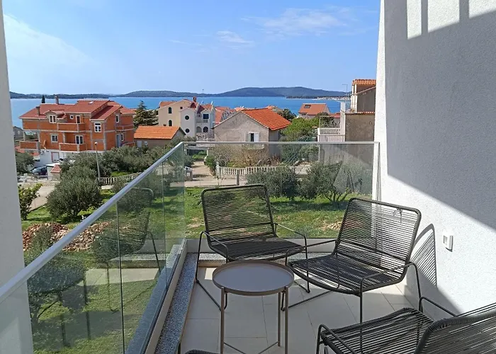 Appartement Seaside Serenity - Elegant With Stunning Sea Views Zaboric